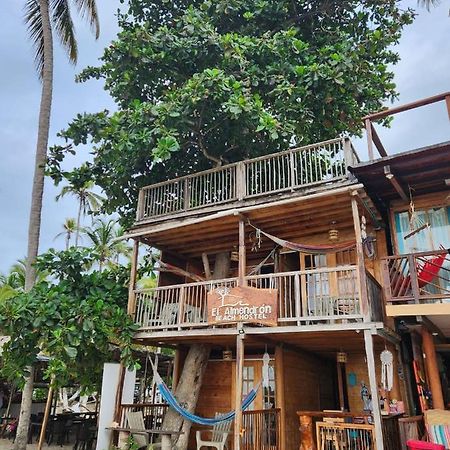 El Almendron Beach Hostel Guachaca Exterior photo